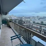 Quiet Near The Marais Balcony Apartment Paris